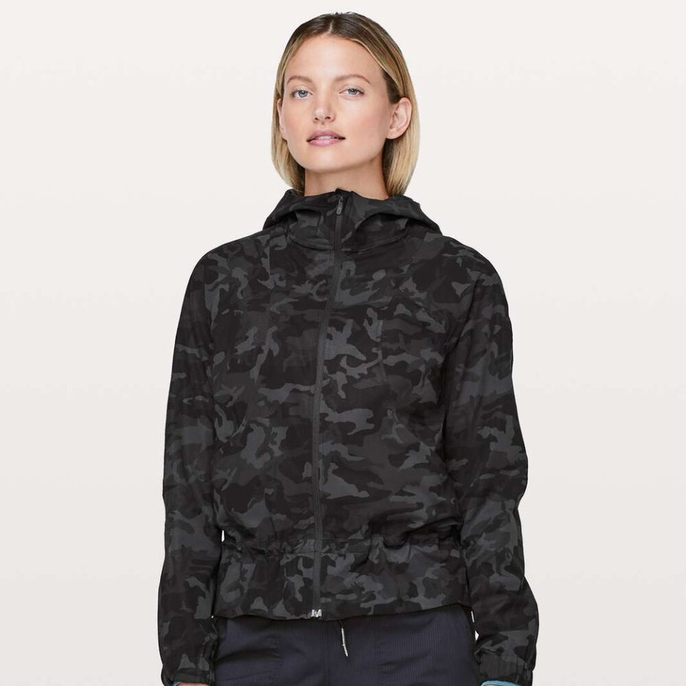 Lululemon Pack It Up Jacket Incognito Camo Multi Grey EUC